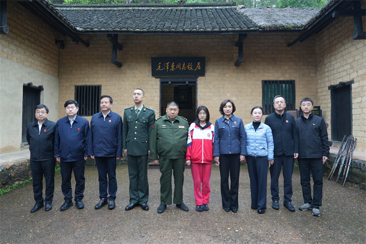 96b1331260e3af3317e28197e80107d.jpg 96b1331260e3af3317e28197e80107d.jpg